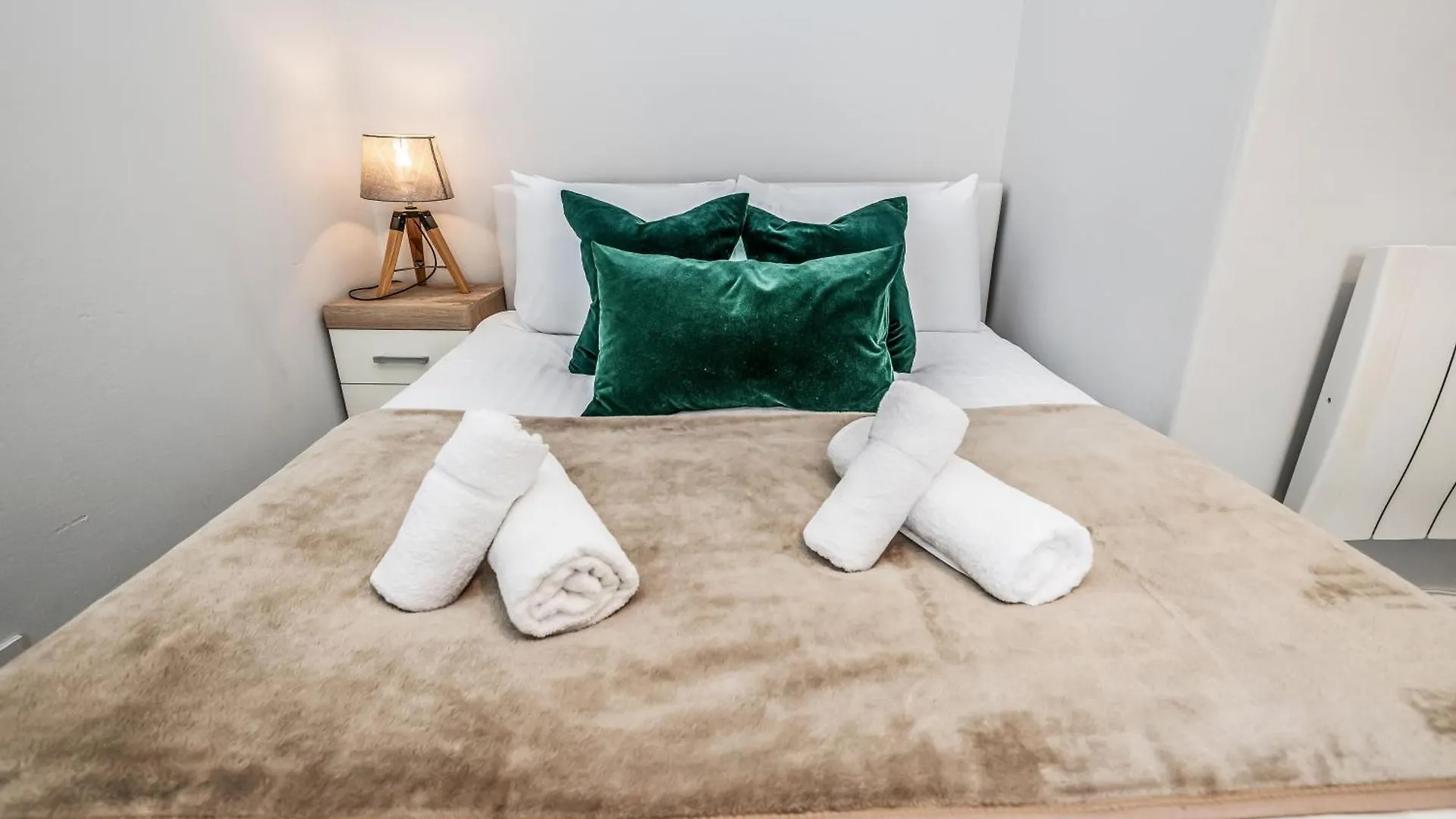 Cosy Home From Home Near Holyrood Palace Эдинбург